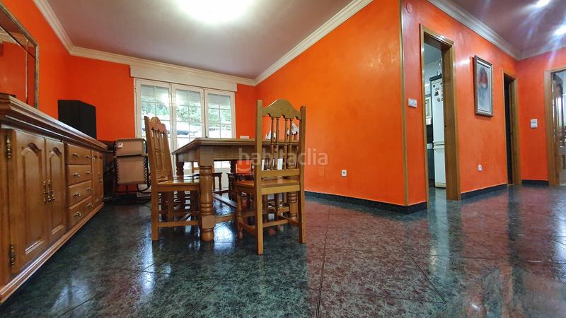 Foto 392311e1-aa8a-4ea2-9e11-7ccdd053dc88. Chalet con camino parcheggio in Vega de Espinareda