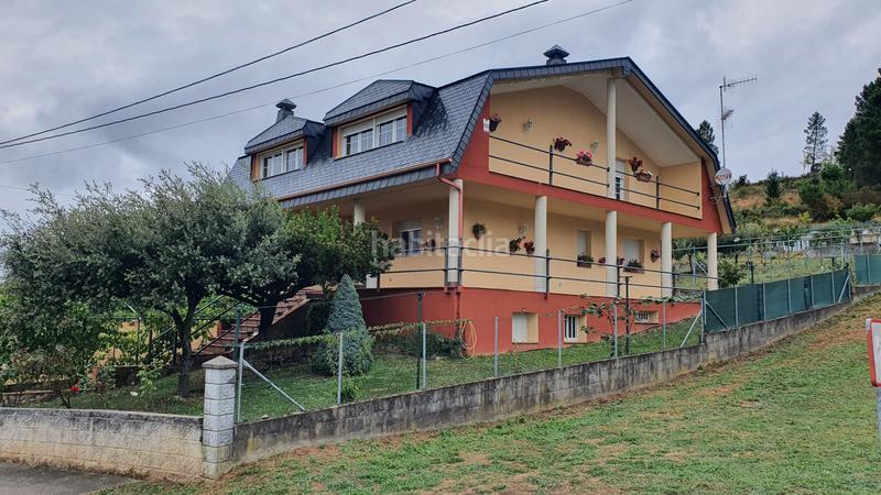 Foto 3b9341dc-503d-4017-b35b-41d3bba0b3bf. Chalet con camino parcheggio in Vega de Espinareda