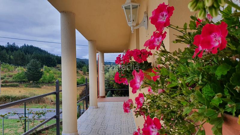 Foto 4aeb8ad3-43a3-4f0f-8573-2ba18b900be9. Chalet con camino parcheggio in Vega de Espinareda