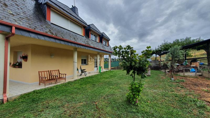 Foto 5aa1a3da-6794-483c-86cd-c2cf8f92d973. Chalet con camino parcheggio in Vega de Espinareda