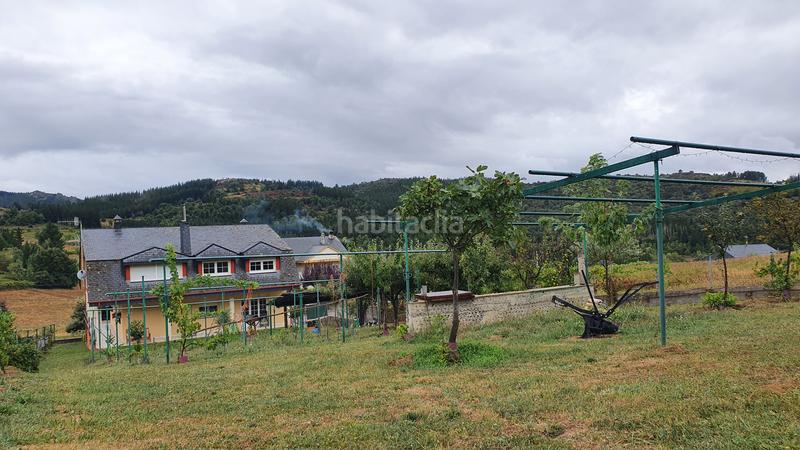 Foto 6569f6c7-23d9-4d55-91da-7926ce11c3da. Chalet con camino parcheggio in Vega de Espinareda