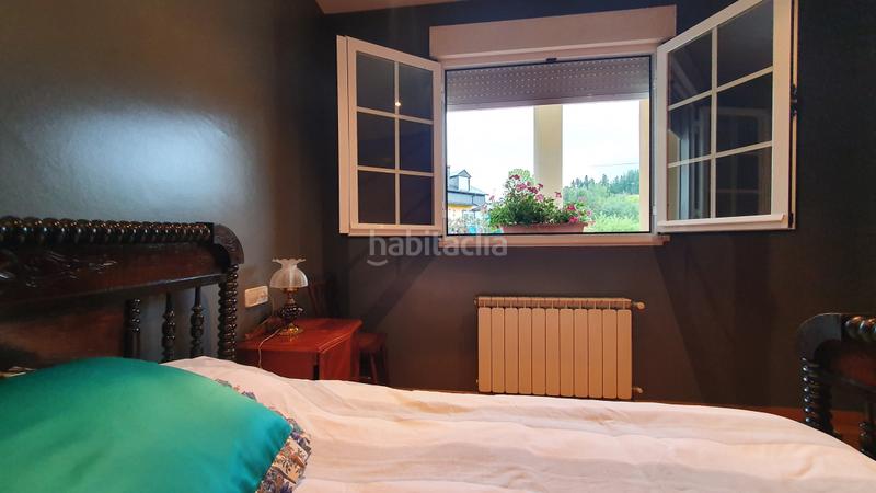 Foto 6df945a9-0996-41c7-9c95-e96a48e54ae7. Chalet con camino parcheggio in Vega de Espinareda