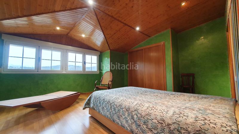 Foto 80b90196-c2f3-4b44-8104-bdd68a4c2761. Chalet con camino parcheggio in Vega de Espinareda