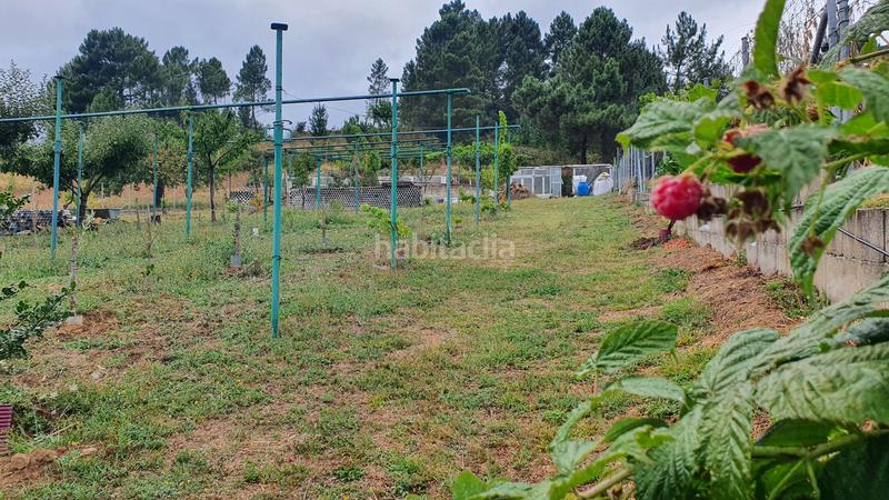 Foto a4773128-fd24-44f8-aada-4a33e8f17aad. Chalet con camino parcheggio in Vega de Espinareda