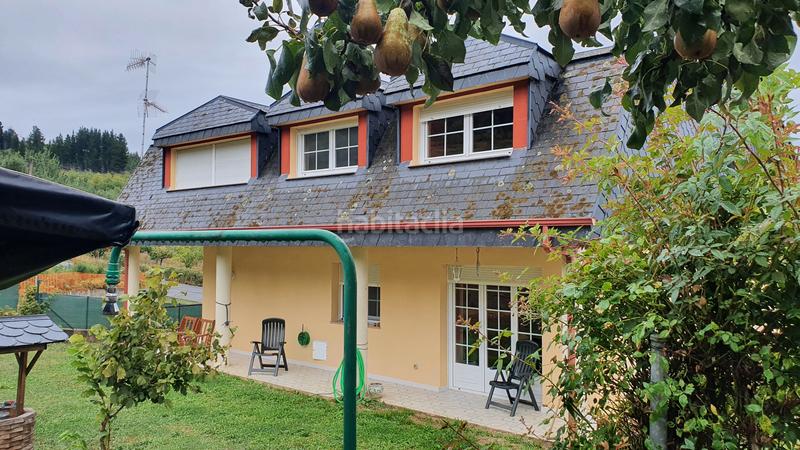 Foto a80ac902-bbef-4d65-84e9-1fc22681bec5. Chalet con camino parcheggio in Vega de Espinareda