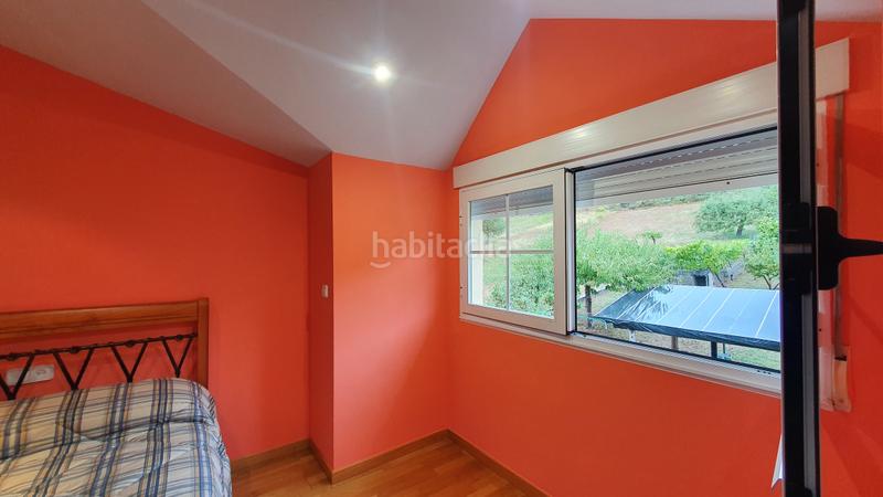 Foto b33bba21-96ba-4d4f-88e7-232b3d31e449. Chalet con camino parcheggio in Vega de Espinareda