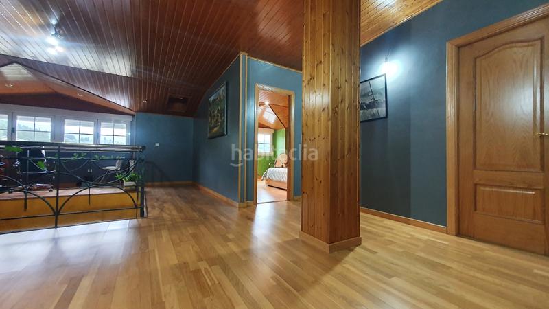 Foto e1afc892-5da6-409f-82aa-aaff9b1f26d7. Chalet con camino parcheggio in Vega de Espinareda