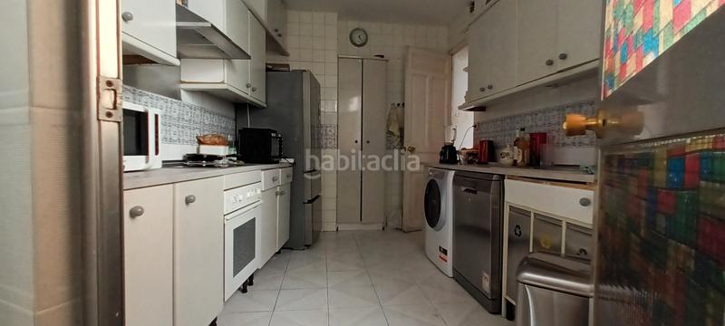 Foto b6af258f-cb57-4842-96c7-1eba4cbc3970. Piso gran piso exterior para reforma, ubicación excelente en Madrid