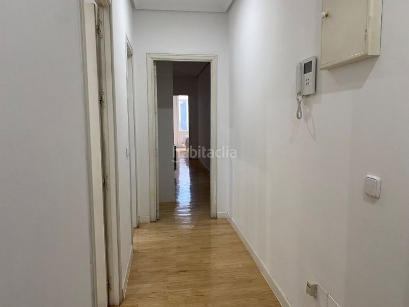 Foto 657ddb61-7561-4011-8fbb-21376d5b2080. Pis amb calefacció aparcament a Palacio Madrid