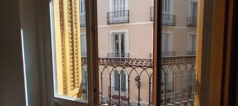 Foto f3b8a960-31c8-4342-9c10-b116ae64497e. Pis amb calefacció aparcament a Palacio Madrid