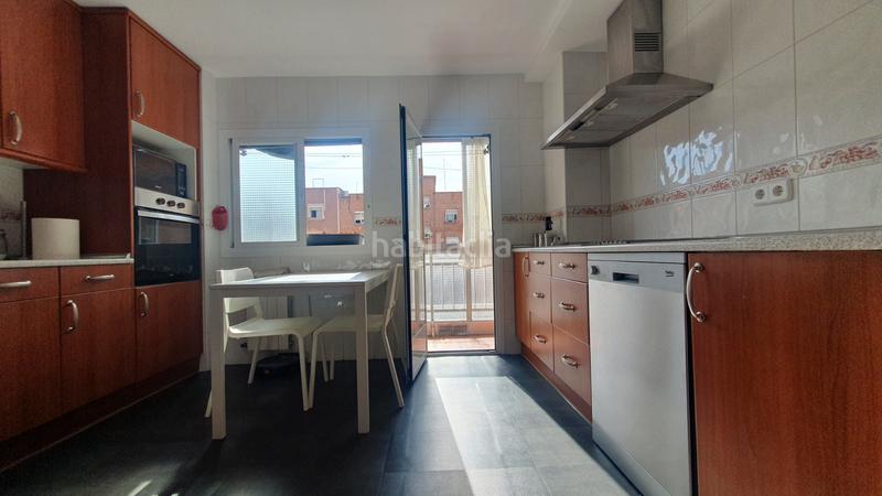Foto e9b4ccc7-8ca8-4947-95ce-e89a46990e10. Etagenwohnung mit heizung in Pueblo Nuevo Madrid