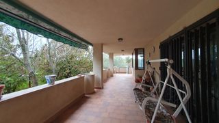 Chalet à Pino Alto-Navarredonda. Puentelasierra, gran chalet de esquina