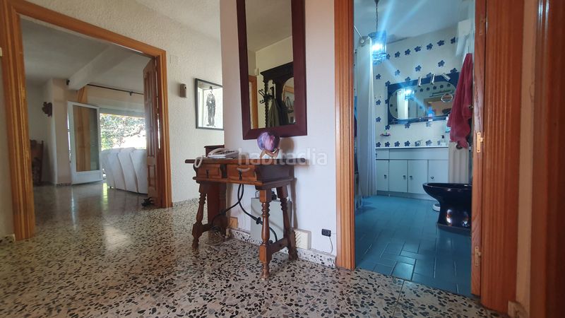 Foto 395a9a4b-5e2d-4c87-a482-a0877327da88. Xalet amb xemeneia calefacció aparcament piscina a Valdemorillo