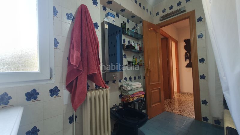 Foto 74ff2904-4fae-49c4-adb2-81e70a327cb5. Xalet amb xemeneia calefacció aparcament piscina a Valdemorillo