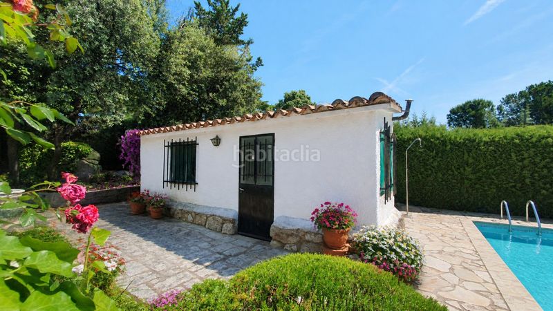Foto a18a6c43-55de-4193-853f-60ce7fff1bfb. Xalet amb xemeneia calefacció aparcament piscina a Valdemorillo