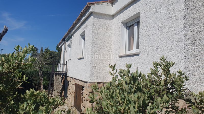 Foto c90c5181-e5bd-4c89-afdd-d81fb57726b2. Xalet amb xemeneia calefacció aparcament piscina a Valdemorillo