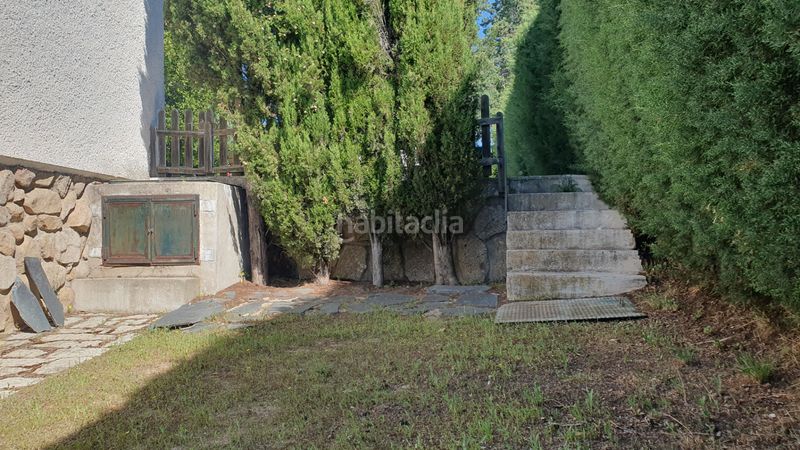 Foto d273079c-a1a6-4baa-a330-19a2f511b829. Xalet amb xemeneia calefacció aparcament piscina a Valdemorillo