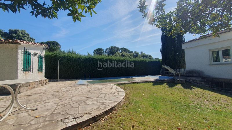 Foto e68837a3-a080-4f8c-a51b-7d072546cbfe. Xalet amb xemeneia calefacció aparcament piscina a Valdemorillo