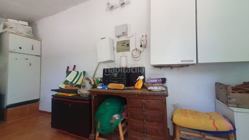 Foto fbeee6a3-da44-4ced-a3f3-c6446d5f0cfd. Xalet amb xemeneia calefacció aparcament piscina a Valdemorillo