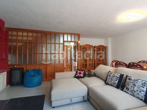 Foto 0870308d-b9ee-4193-baca-3211daa445f6. Casa adossada amb xemeneia calefacció aparcament piscina a Villanueva de la Cañada