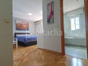 Foto fc0dbd55-228b-4656-a3cc-789b7f22e3e9. Casa adossada amb xemeneia calefacció aparcament piscina a Villanueva de la Cañada