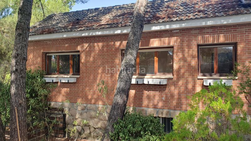 Foto 1ad8d73b-faac-491d-a3f8-6e7c19b4a53e. Rent chalet with fireplace heating parking pool in Valdemorillo