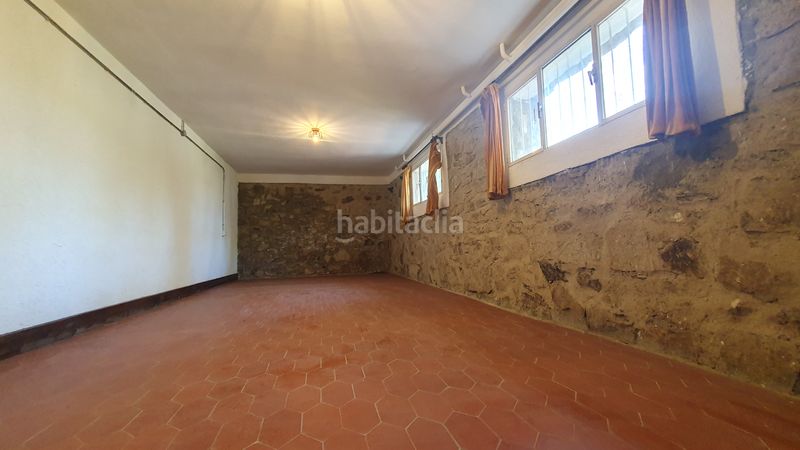 Foto 1c1c3b39-c4dc-4d2c-841e-0aa6d0fa1a65. Rent chalet with fireplace heating parking pool in Valdemorillo