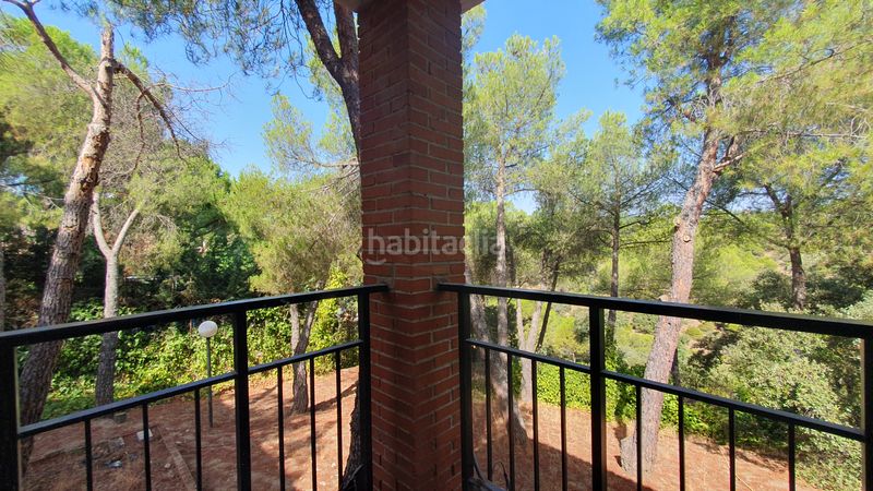 Foto 316e1a76-b7df-4362-b7eb-4cf9a6a0cce8. Rent chalet with fireplace heating parking pool in Valdemorillo