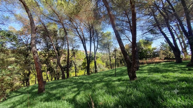 Foto 3fe19f25-ad3f-40bb-aaa9-f6dde96890b3. Rent chalet with fireplace heating parking pool in Valdemorillo