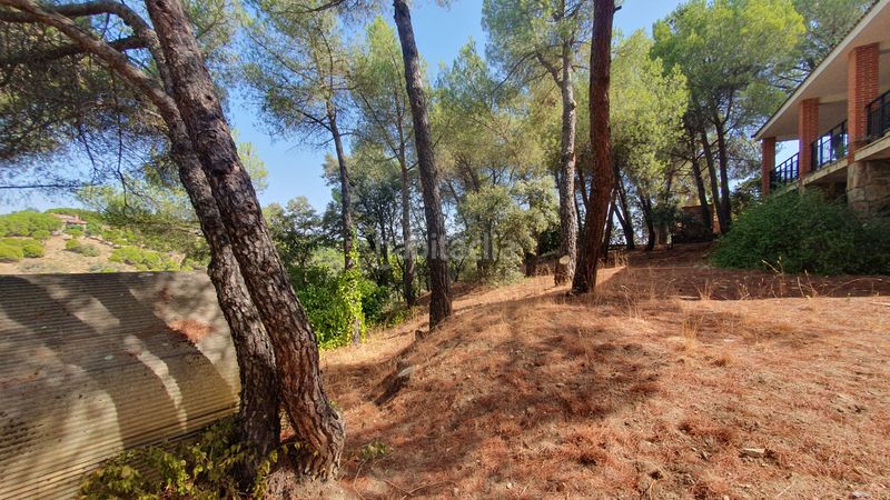 Foto 5d30bfd7-6793-4c2f-a8dc-b328fbfdd8e5. Rent chalet with fireplace heating parking pool in Valdemorillo