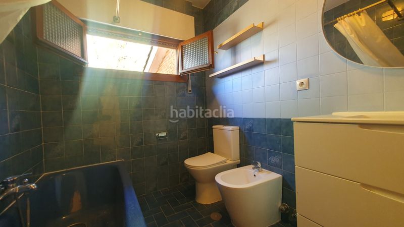 Foto bf427560-e20e-4d51-8b98-9785420f2a55. Rent chalet with fireplace heating parking pool in Valdemorillo