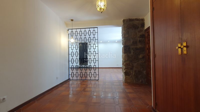 Foto d5131e6f-4ba6-45c3-bf1d-75ecb64b3e0d. Rent chalet with fireplace heating parking pool in Valdemorillo
