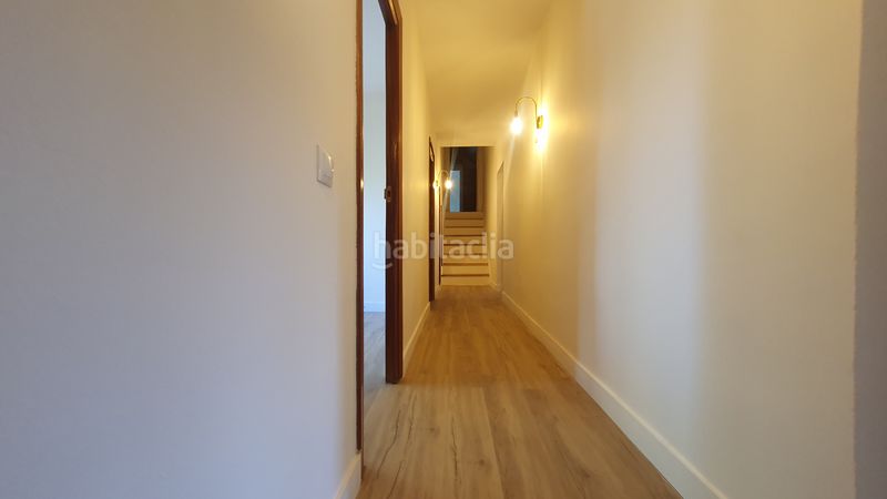 Foto d5f8ca65-ebfa-4b95-8322-6fa37f4bf78a. Rent chalet with fireplace heating parking pool in Valdemorillo