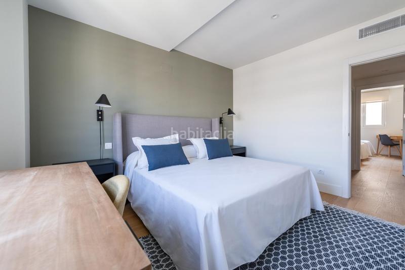 Foto 01bad7c9-2452-4dc4-8b09-81e304059a25. Alquiler ático atico duplex de 5 dormitorios en residencial maravillas en Madrid