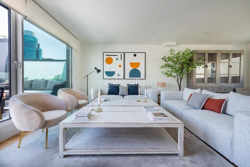 Foto 4aebb473-ec38-420f-80f5-5f0b5052bfac. Miete dachwohnung mit heizung parking pool in Ríos Rosas-Nuevos Ministerios Madrid