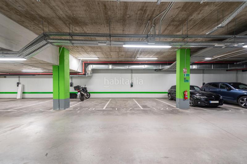 Foto 68c71054-c505-4fcc-83f2-3a139f7c4460. Miete dachwohnung mit heizung parking pool in Ríos Rosas-Nuevos Ministerios Madrid