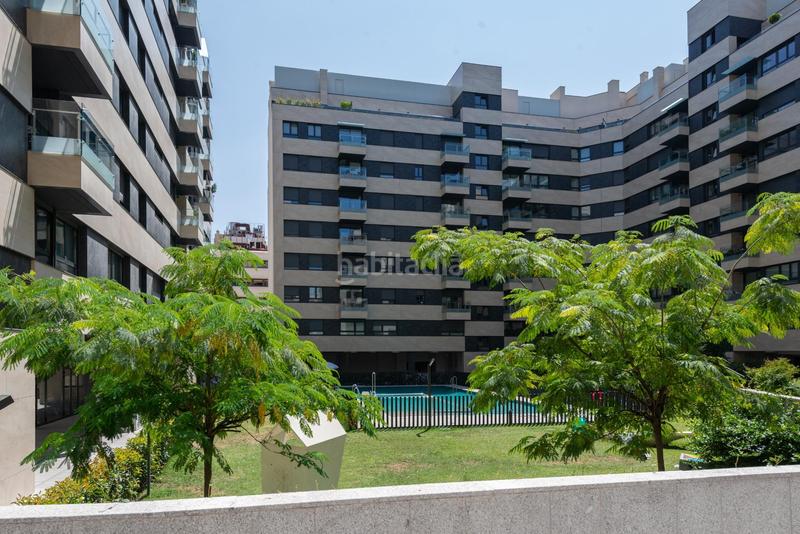 Foto 2826345c-f35f-40f6-86e8-77f3580dbf4e. Rent penthouse with heating parking pool in Ríos Rosas-Nuevos Ministerios Madrid