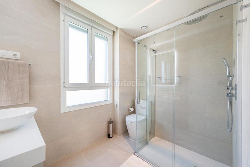 Foto 458e860c-555f-4e85-88d1-276b2e8e6ebd. Rent penthouse with heating parking pool in Ríos Rosas-Nuevos Ministerios Madrid