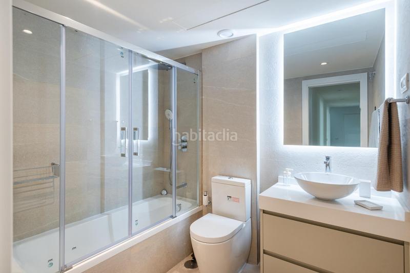 Foto 8914b0b1-8362-4b26-95c4-dad00fb3f2e8. Rent penthouse with heating parking pool in Ríos Rosas-Nuevos Ministerios Madrid