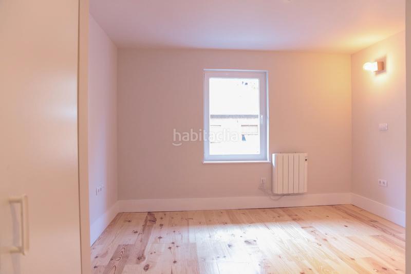 Foto 47209e37-7d0c-4e9a-b5da-bd1eb87e2e26. Piso gilmar rio vende excelente oportunidad de inversión en el barrio de San Fermín. en Madrid