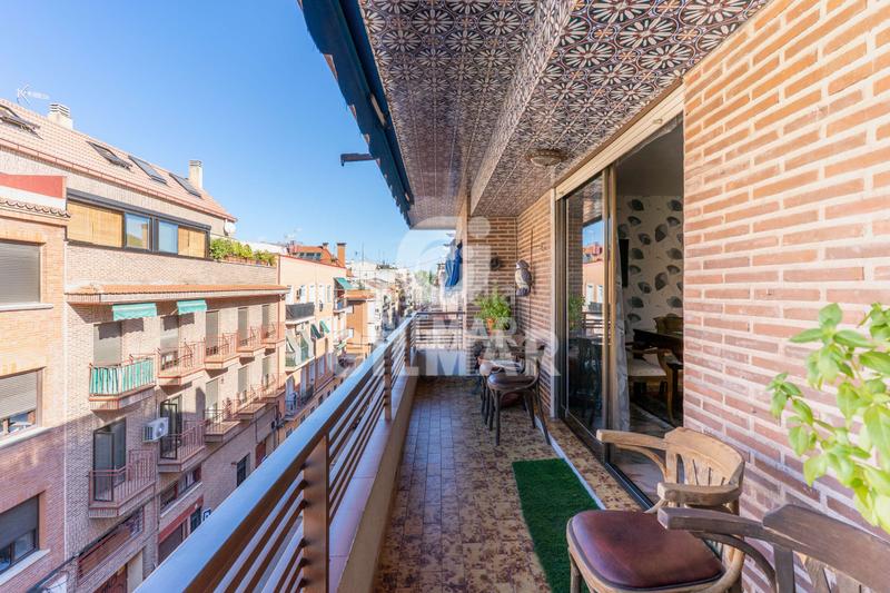 Foto 86b66536-5712-47f2-9269-0f0f37a72acf. Duplex avec chauffage parking dans Almendrales Madrid