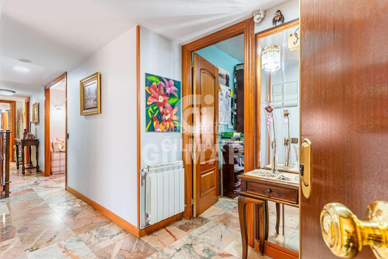 Foto dc550ab3-2d36-4458-bfe6-050ebe3319e0. Duplex avec chauffage parking dans Almendrales Madrid