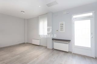 Appartement à Campamento. Se ofrece excelente oportunidad de inversión en la zona de campa