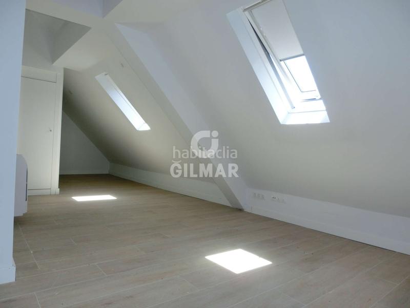 Foto 749b5d83-34f0-4a1e-a18a-9dcbfeb28d82. Ático presentamos esta exclusiva vivienda de obra nueva 2025, un ático dúplex con una espectacular terraza de 30 m, ideal para disfrutar en Madrid