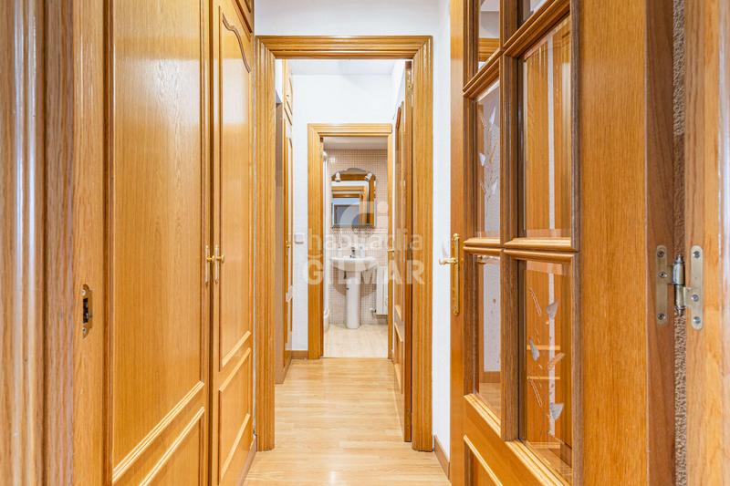 Foto 28ff6c5b-3e1e-4660-9211-6dcafd7af939. Appartement avec chauffage dans Almendrales Madrid