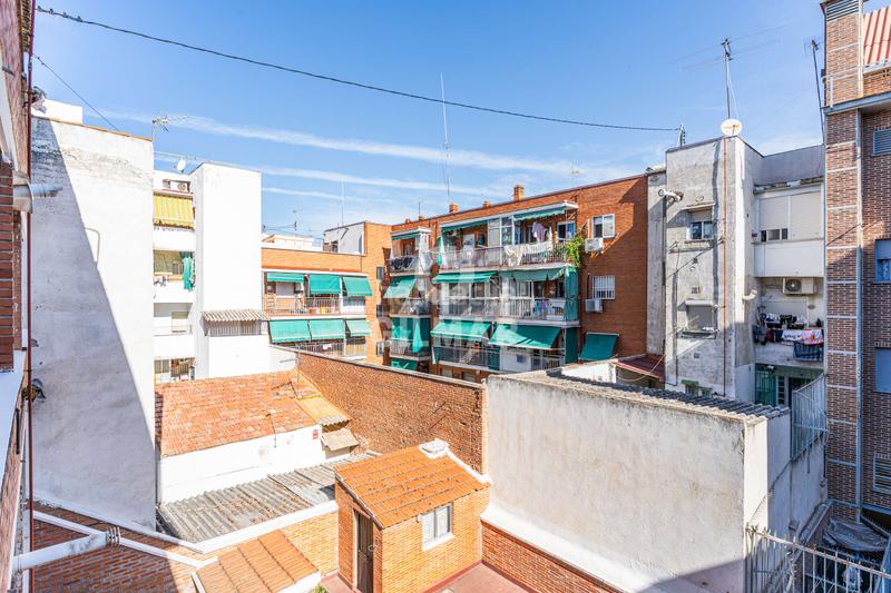 Foto 2f246921-4c22-4764-8d84-ec2747dd1c0f. Appartement avec chauffage dans Almendrales Madrid