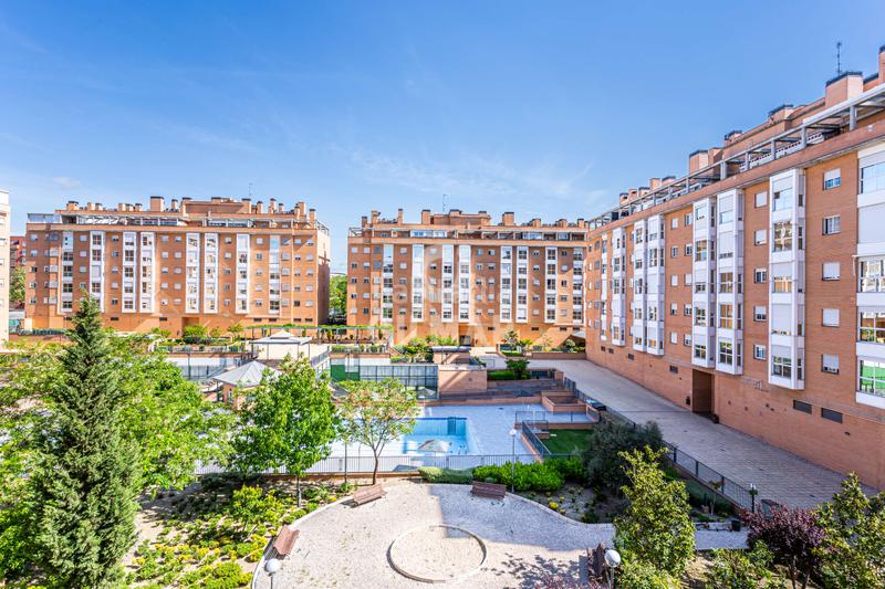 Foto 4a2150c5-3d33-4151-8e13-d6059dfbf798. Appartamento con riscaldamento piscina in PAU de Carabanchel Madrid