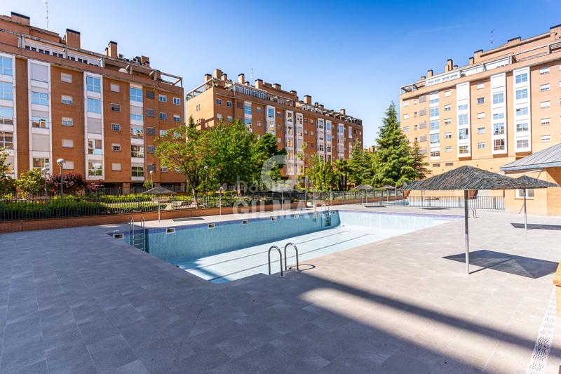 Foto 705d49f9-b1c6-49d5-ad40-5913ac749458. Appartamento con riscaldamento piscina in PAU de Carabanchel Madrid