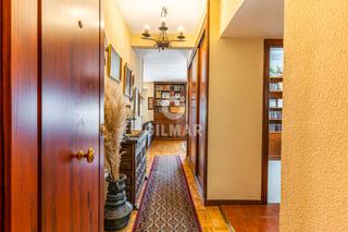 Appartement à Puerta del Ángel. Descubre este magnífico piso ubicado en el emblemático barrio de