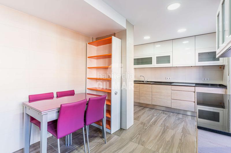 Foto 3fd311bd-ad45-4933-86a4-5f7acbbba431. Attico con riscaldamento parcheggio in Moscardó Madrid